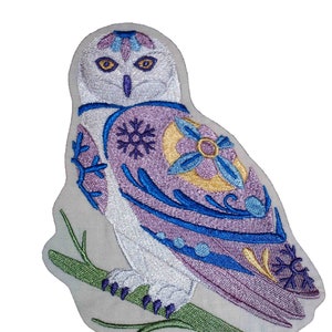 Snowy Owl patch, embroidered owl patch, owl sew on patch, Iron on owl patch, owl applique, owl motif, fabric owl patch, owl, patches animals