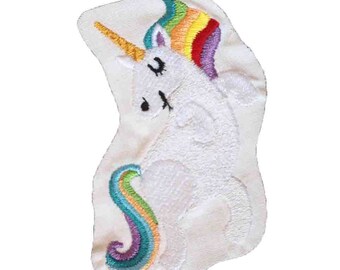 Embroidered Unicorn Patch: Iron-On Applique (8.5cm x 5cm)
