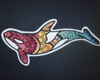 Toppa orca ricamata: applicazione termoadesiva colorata (18 cm x 10 cm)