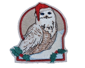 Toppa ricamata a forma di gufo natalizio: applicazione termoadesiva festiva (4x3,5")