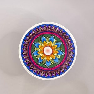 Adesivo Mandala floreale: adesivo in vinile impermeabile (7,6 x 7,6 cm)