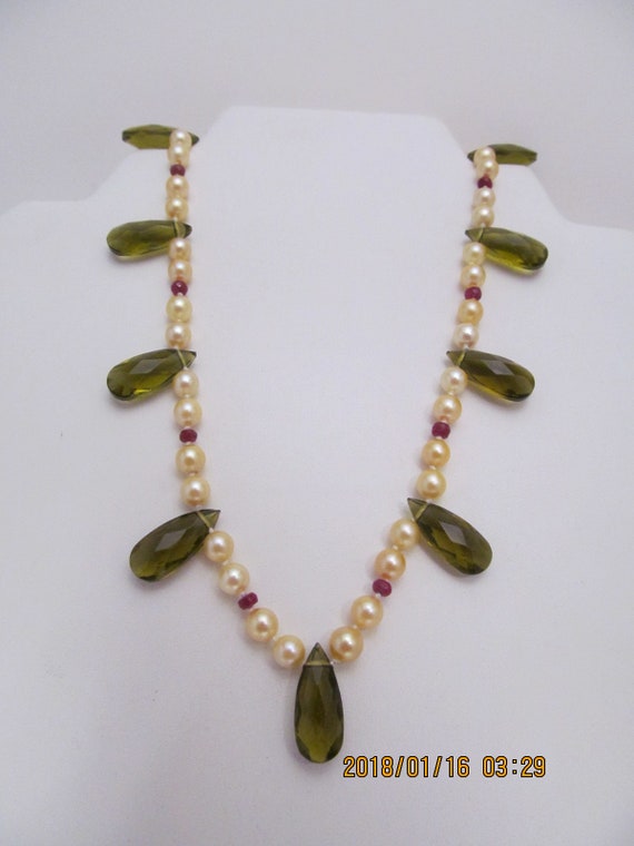 Natural pearls, ruby, peridot, gold, necklace, ear