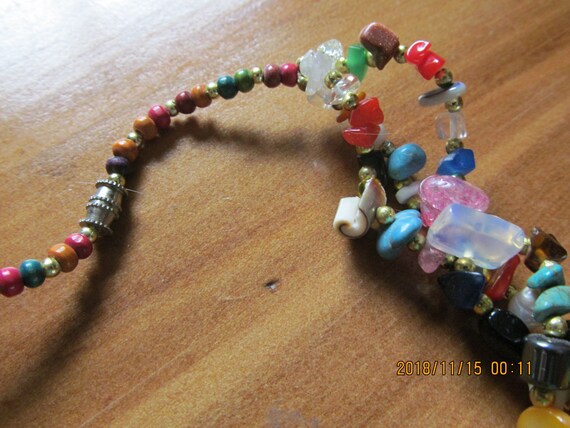 Vintage gemstone shell necklace - image 4
