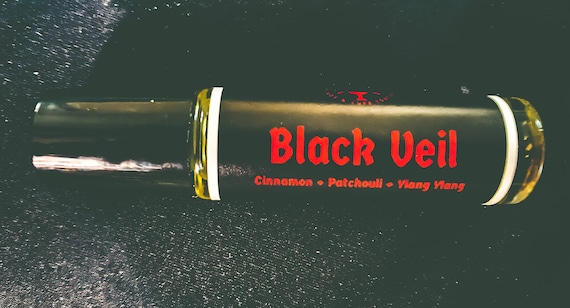 Black Veil Roll On Perfume Oil