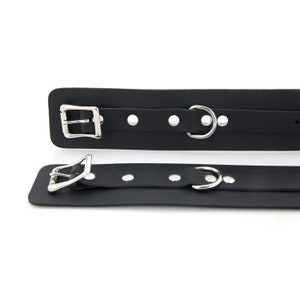 Standard Handschellen aus Leder, Bondage Fessel für BDSM Spielen - Premium Handschellen aus Leder für BDSM Spiel Bild 6