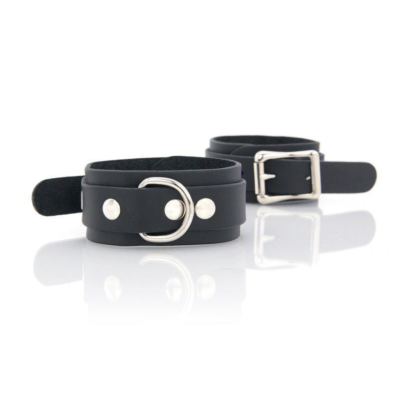 Standard Mini Läderhandbojor och Bondage Fästbojor för BDSM-lek bild 8
