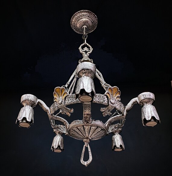 Vintage gothic lighting deals
