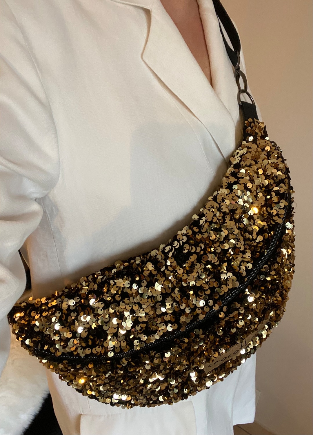 Sac Bandoulière Camaieu Beige à Sequins Dorés - Occasion, Style Féminin Et Festif