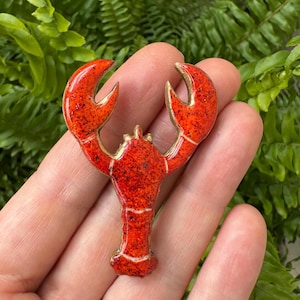 Red lobster brooch