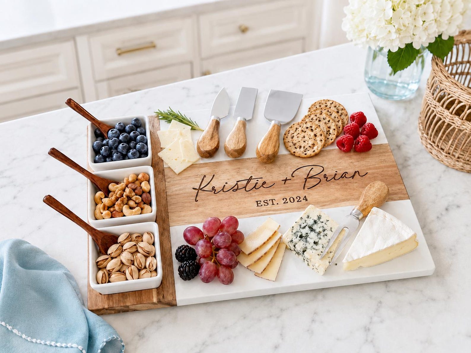 Personalized Charcuterie Board, Wedding Gift, Anniversary Gift, Custom Cutting Board, Engagement Gift, Bridal Shower Gift, Housewarming Gift - CB1