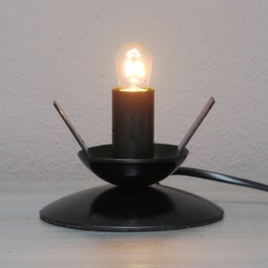 Mild Steel black ostrich egg lamp stand. Choose from our various stands 0mm, 120mm, 180mm, and 230mm: EXCLUDES OSTRICH EGG