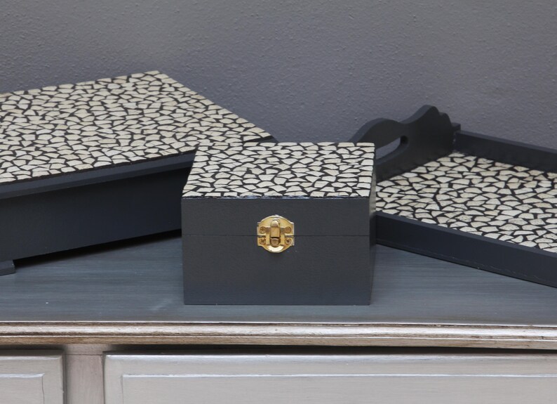 African gift box: this display storage box comes in two sizes, is rendered in grey hues and is encrusted with mosaic pieces of ostrich egg image 4