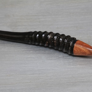 Springbok horn pen: a perfect African gift for any occasion. Guaranteed to draw attention when ever you use it.