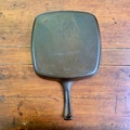 Wagner Ware Sidney 0 Ohio 1218 E Cast Iron Square Skillet 9 1\/2