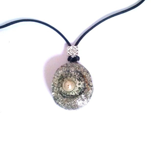 Organite-Pearl Pendant Athena-magic-silver-copper wire inside-Unico-exclusive-crafted