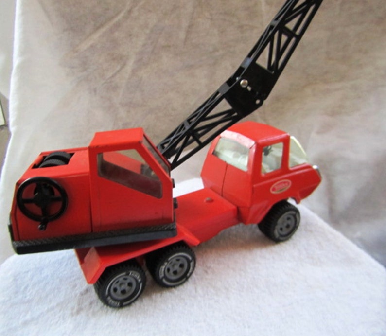 Tractor Tonka Snub Nose Crane Truck