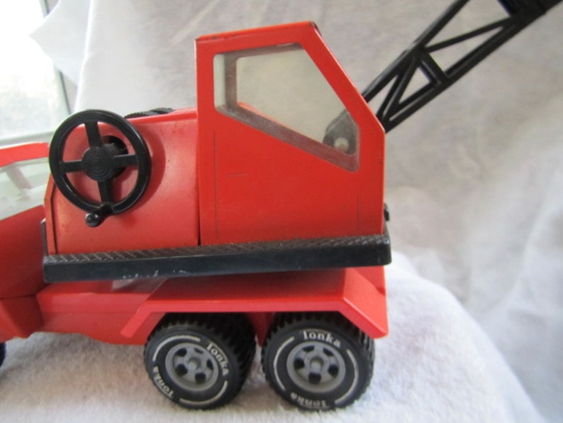 Tractor Tonka Snub Nose Crane Truck