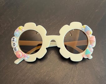Benutzerdefinierte Name Kleinkind-Mädchen-Blumen-Sonnenbrille