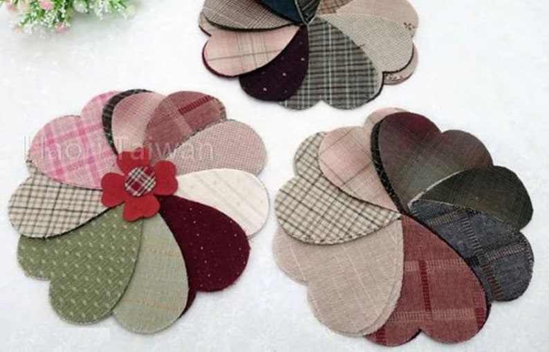 Yarn-Dyed Hearts Pre-cut ~ Yarn-Dyed Hearts Fabric ~ Haori Taiwan ~ 7.8cm x 6.7cm ~ Japanese Quilting Fabric ~ Applique ~ 100 pieces