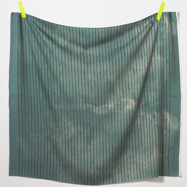 nani IRO 2021 Stück ~ C Green ~ Rexcell Fabrics ~ Rayon ~ Kokka Japanischer Stoff ~ Streifen-Stoffe ~ Bekleidungsstoffe ~ 1/2 Meter