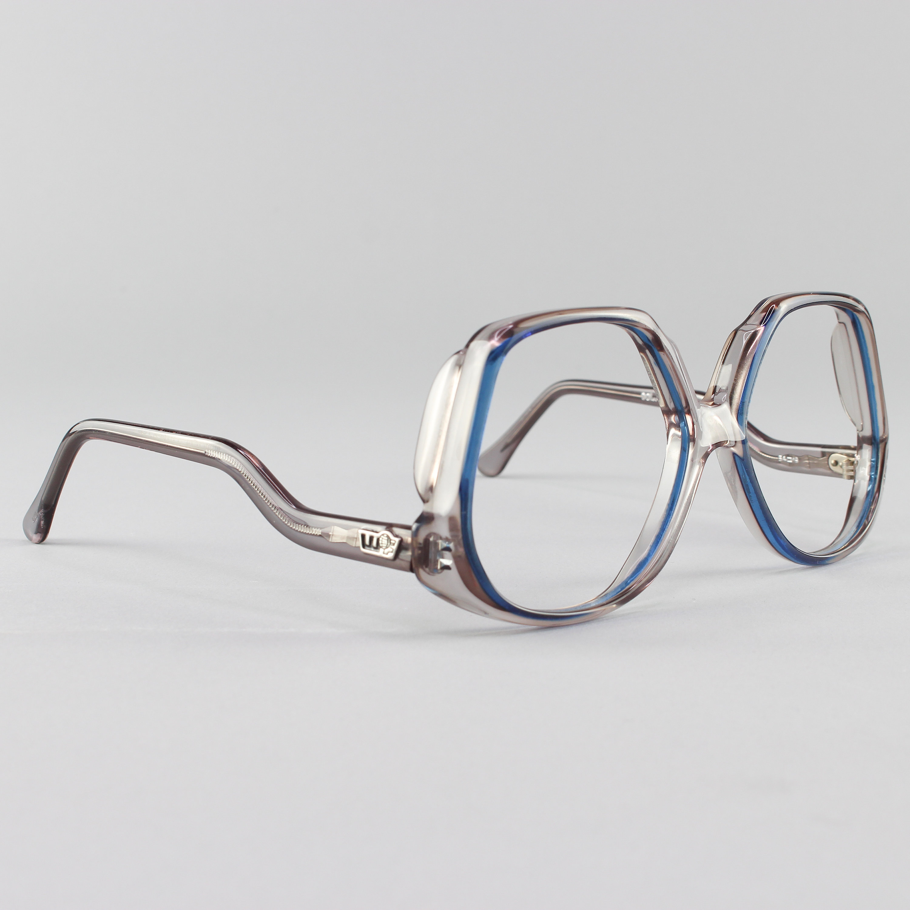 glasses eyeglasses 70s clear frames eyeglass oversized 1970s grey