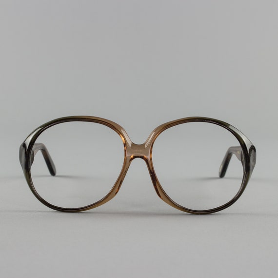 Vintage glasses toys oral