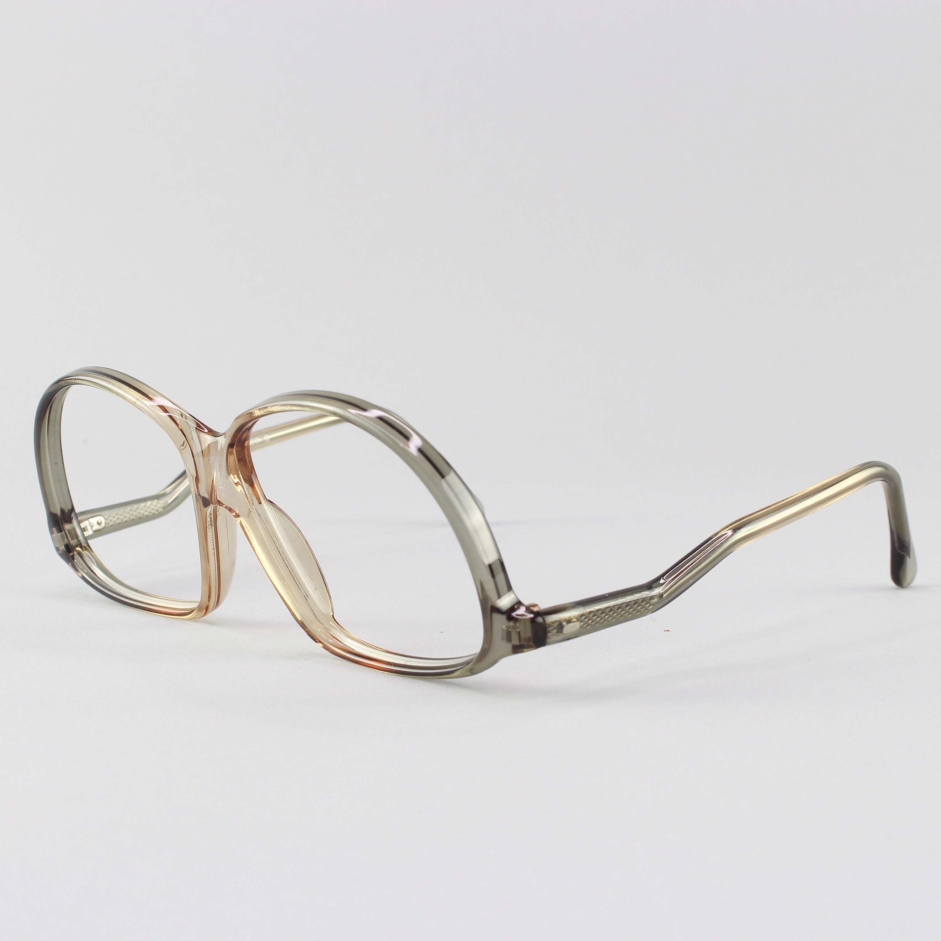 popular glasses in the 70s