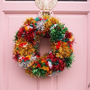 XL Pom Pom Wreath Craft Kit - Tinsel Christmas Craft Fall Festive Decor Gifts