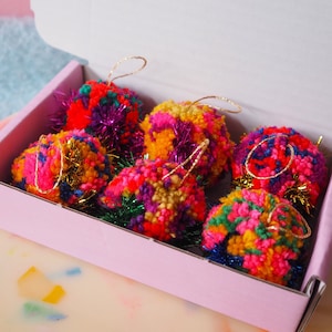 Mini Jewel Tinsel Bauble Decorations