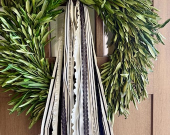 Black and Ivory/White Farmhouse Ribbon Bundle With a Clip