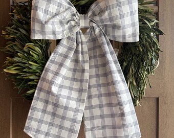 Black and White Fabric Bow