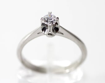 Diamond Solitaire Ring: 0.23ct Natural Diamond, 18K White Gold
