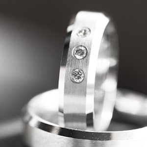 Matching Gold Wedding rings for couples, Classic 18K gold engagement rings, Diamond wedding bands, Personalized handwriting engraved rings