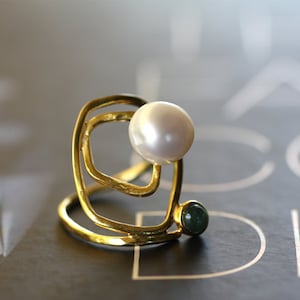 Fresh water Pearl and Tourmaline cabouchon ring, Yellow gold plated ring, Handmade wire ring, Greek design ring, Personalized Jewelry