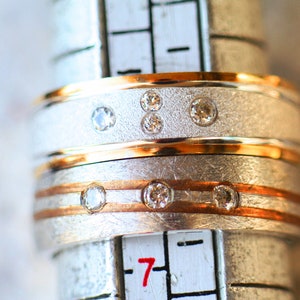 Conjunto de alianças de casamento vintage, anel de noivado texturizado em ouro, anel de ouro 14K com diamantes, joias personalizadas gravadas, alianças de casamento combinando