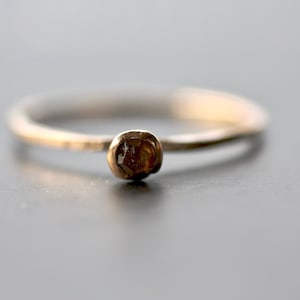 Cognac Diamant Gold Ring: Handgemachte Minimal Ring