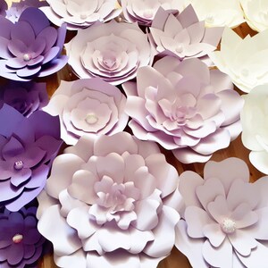 Large Paper Flower Wall for Wedding Backdrop DIY Party Backdrop Decorations Event Flower Display Set of 30 1-3 colour blend