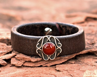 Leather and Carnelian Cuff Bracelet - Old Pawn - Western Bracelet - Sterling Silver - Carnelian - Vintage - Orange - Roca Jewelry Designs