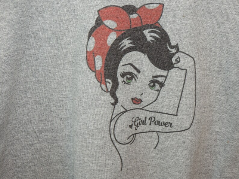 Modern Rosie the Riviter with Girl Power on it! XXL Long Grey Hooded Sweatshirt