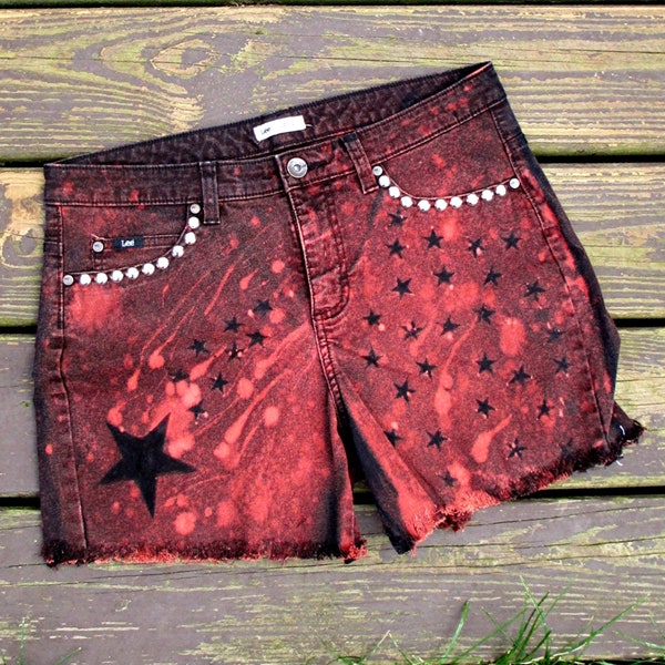 Distressed Cut-Off Shorts / Lee Jeans / Stars / Witchy / Galaxy / Post-Apocalyptic / Destroyed / Bleach Dyed / Studded / Goth/Festival