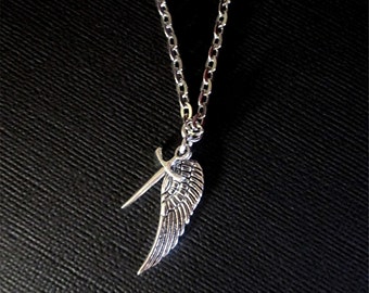 ACHETEZ 2 OBTENEZ LE 3ÈME GRATUIT Collier Castiel d'inspiration surnaturelle / Collier Silver Wing et Sword / Choker