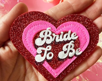 Bride To Be Glitter Heart Badge - Handmade Hen Party Pin