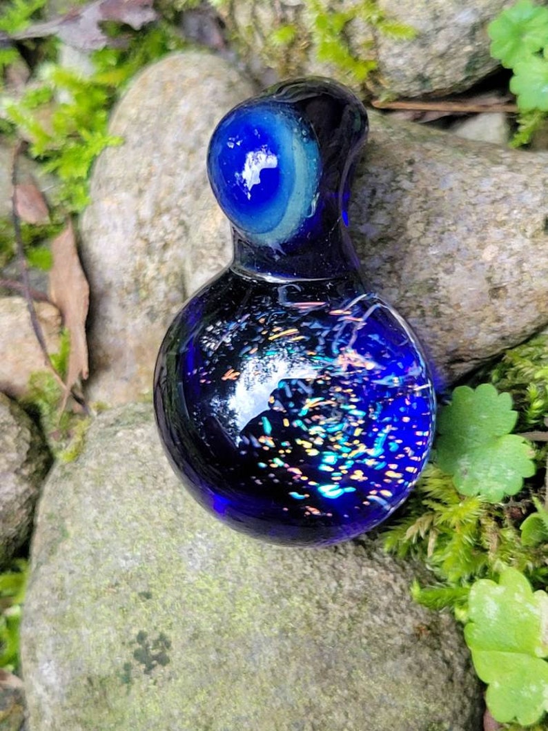 Glassadazical Dichroic Storm Eye with translucent lids