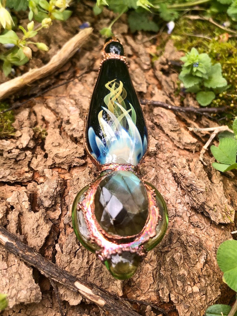 Glassadazical Gold /& Silver Fumed Tiered Green Glass Pendant with Copper and Labradorite Accent