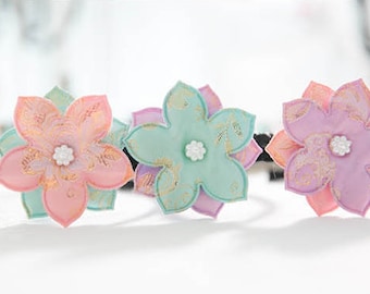 Set of 2 Korean traditional Flower shaped motives for Hanbok Baby Accessory Oriental Hair band Pin