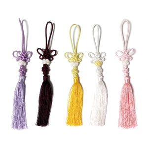 Set of 5 Korean traditional Knots Silk Tassels Favors