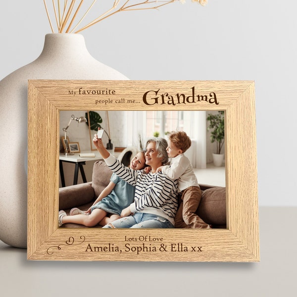 Grandma Photo Frame, Personalised Grandma Gift, Engraved Wooden Frame, 5x7 Picture, Mother's Day Gift Idea