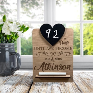 Countdown to Wedding, Engraved Countdown Plaque for Couple, Personalised Mr & Mrs Sign