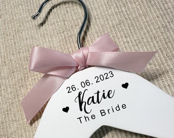 Personalised Engraved Wedding Hangers - White Personalized Dress Coat Hanger for Wedding Party Bride Maid of Honour Bridesmaid Keepsake