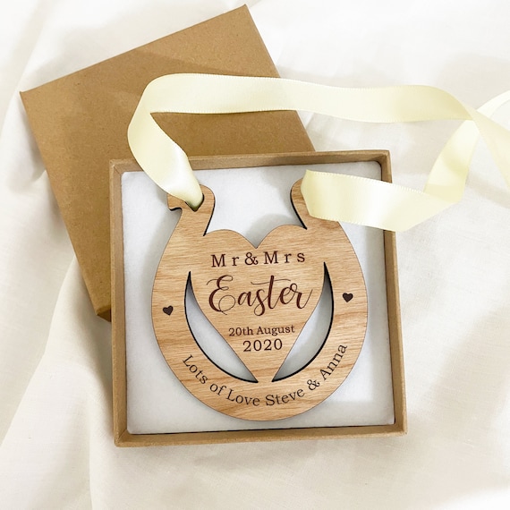 Wedding Gift, Personalised Lucky Horseshoe for Wedding Day Present